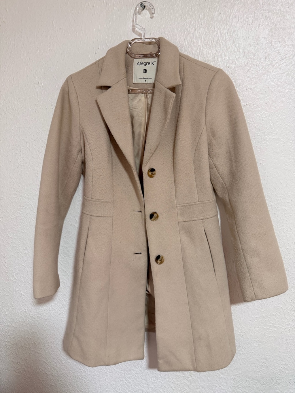 Abrigo grueso beige