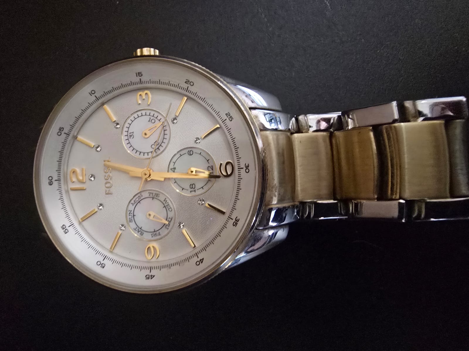 Reloj Fossil con baño de oro