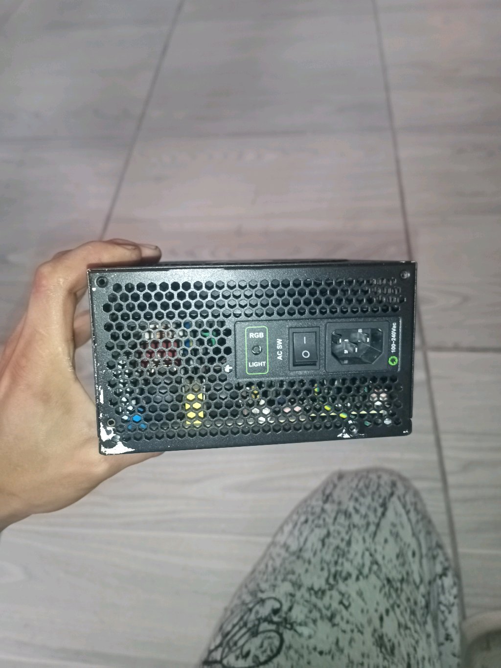 Fuente Gamemax 850W certificación GOLD