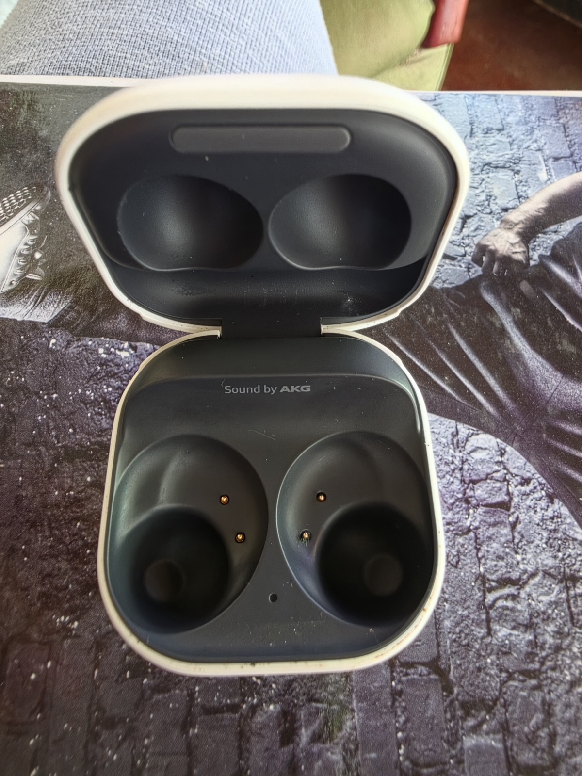 Samsung Galaxy buds 2